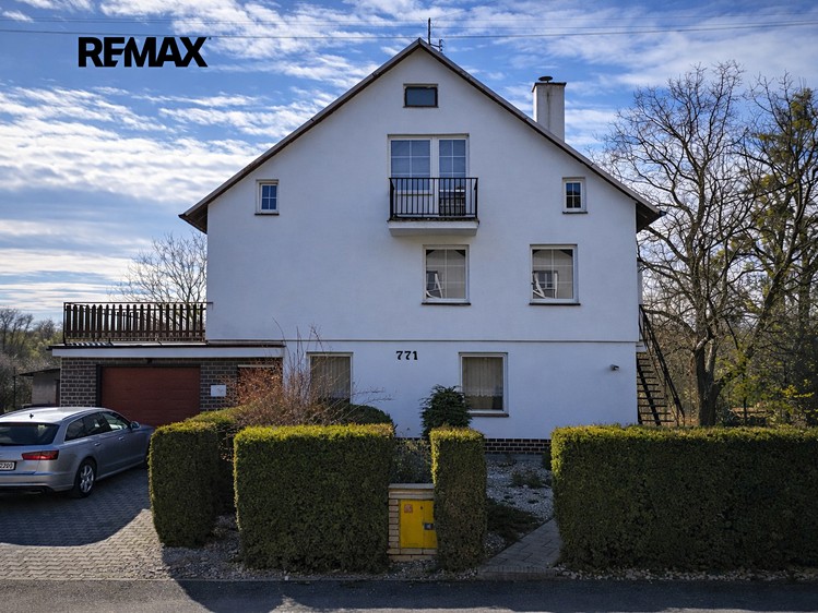 Prodej vícegeneračního domu 188 m², pozemek 3 812 m² - foto 2