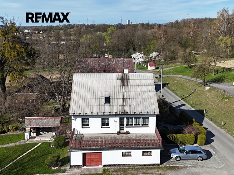 Prodej vícegeneračního domu 188 m², pozemek 3 812 m² - foto 6