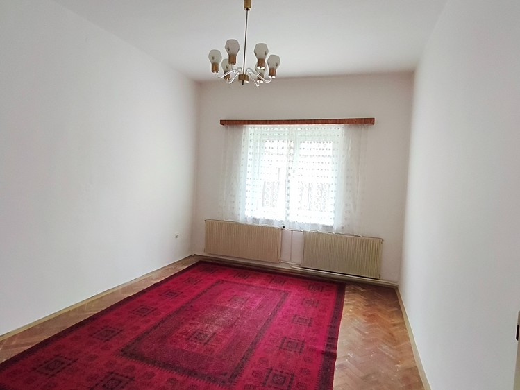 Prodej rodinného domu 213 m², pozemek 156 m² - foto 5