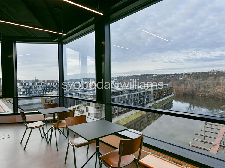 Pronájem kanceláře 1 058 m² - foto 1