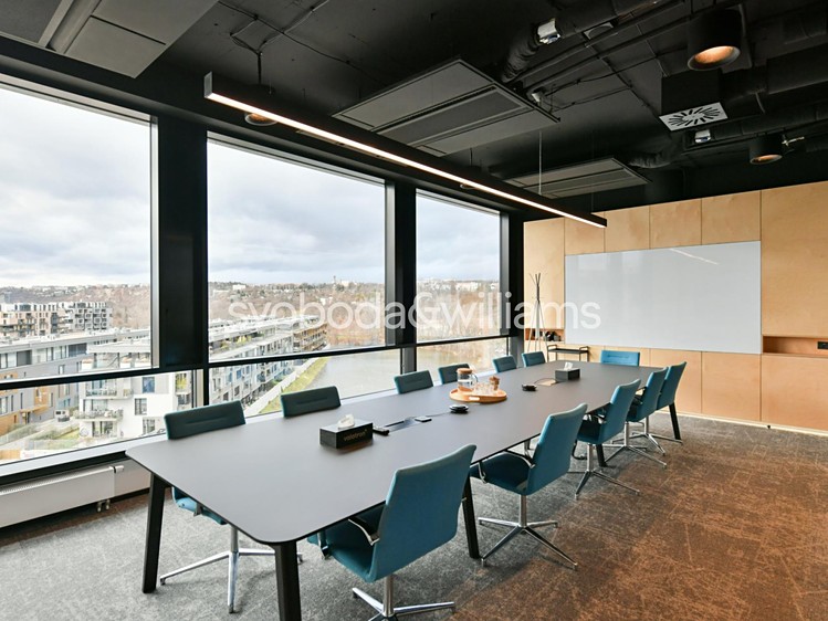 Pronájem kanceláře 1 058 m² - foto 4