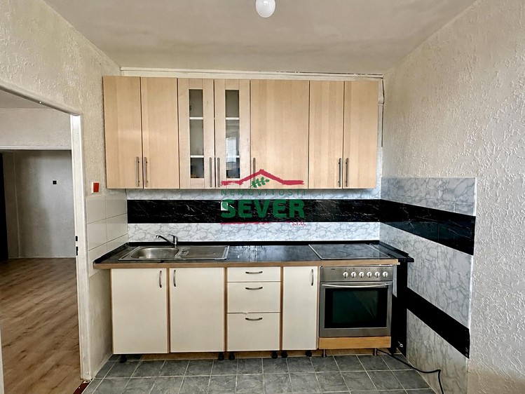 Prodej bytu 4+1 80 m² - foto 2