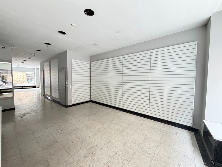 Pronájem obchodního prostoru 70 m² - foto 2