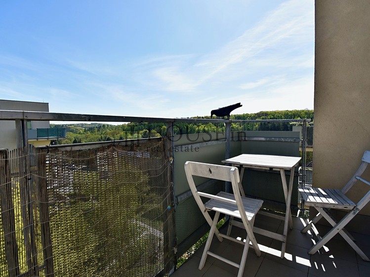 Pronájem bytu 2+kk 56 m² - foto 2