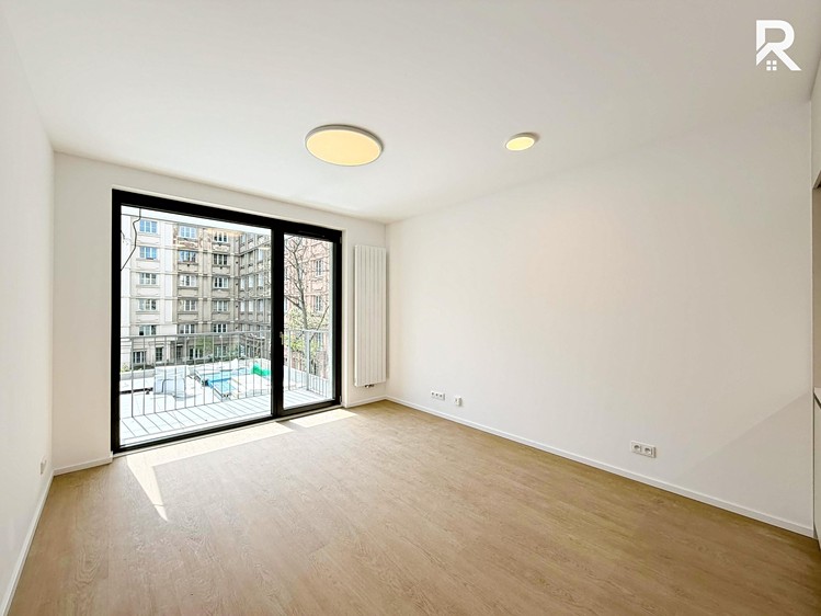 Pronájem bytu 1+kk 30 m² - foto 4