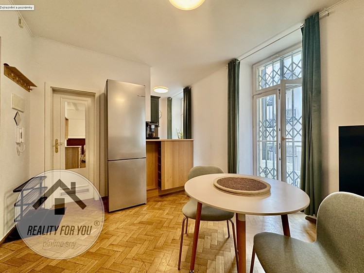 Pronájem bytu 1+kk 44 m² - foto 8
