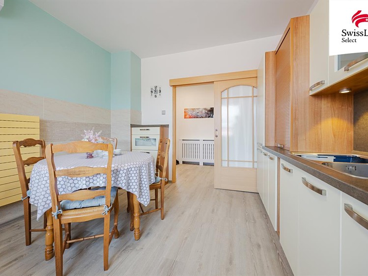 Prodej rodinného domu 123 m², pozemek 1 088 m² - foto 7
