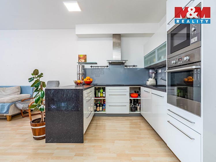 Prodej bytu 3+kk 72 m² - foto 3