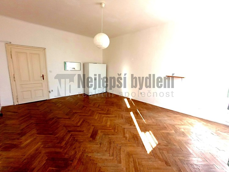 Pronájem bytu 1+1 46 m² - foto 3