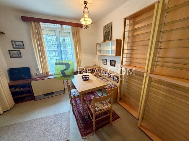 Prodej rodinného domu 191 m², pozemek 296 m² - foto 7