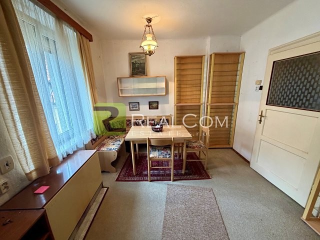 Prodej rodinného domu 191 m², pozemek 296 m² - foto 8