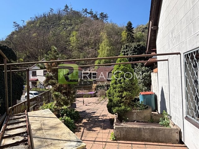 Prodej rodinného domu 191 m², pozemek 296 m² - foto 5