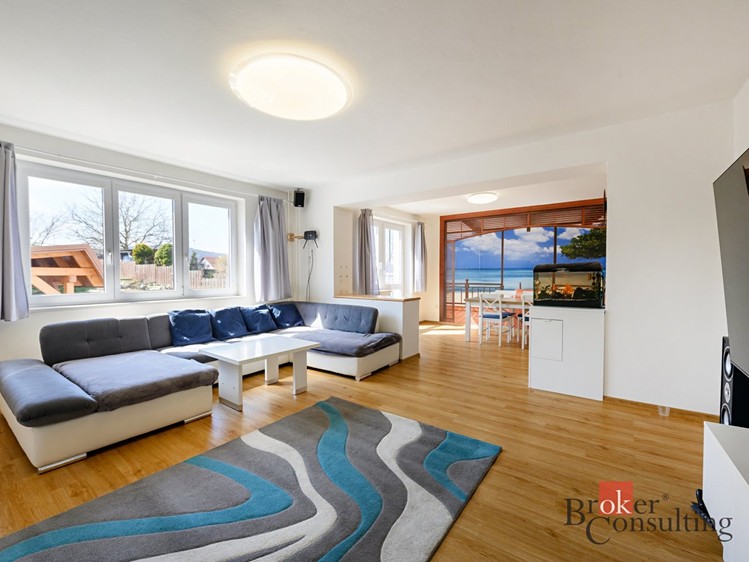 Prodej rodinného domu 142 m², pozemek 397 m² - foto 4