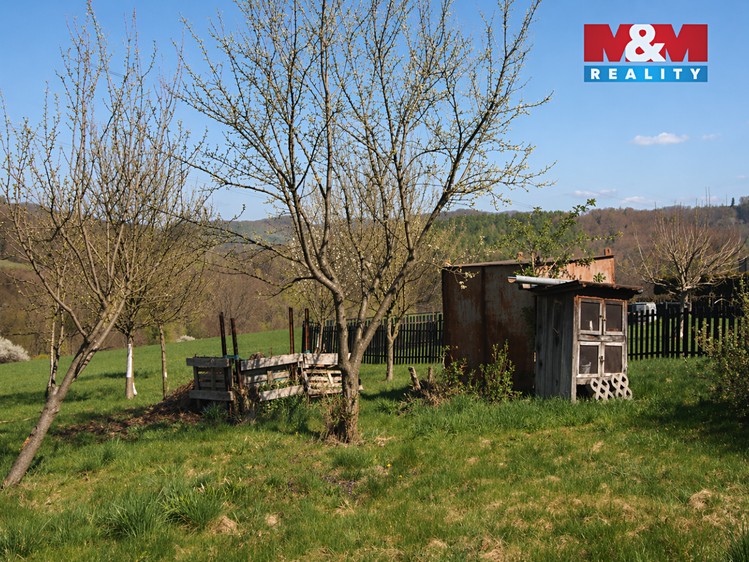 Prodej stavebního pozemku 993 m² - foto 5