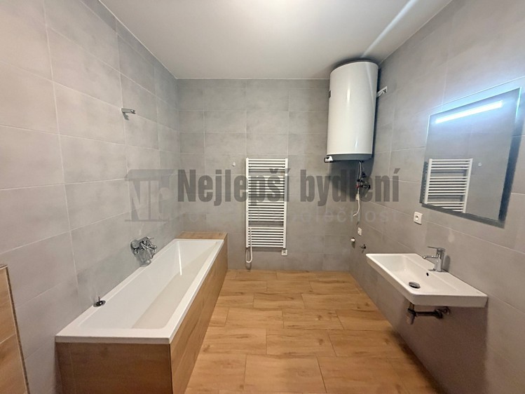 Prodej bytu 3+kk 70 m² - foto 4