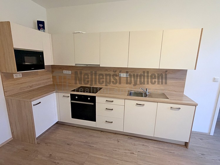 Prodej bytu 3+kk 70 m² - foto 2