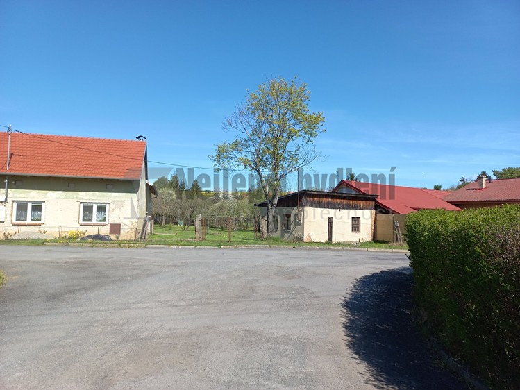 Prodej stavebního pozemku 1 341 m² - foto 3