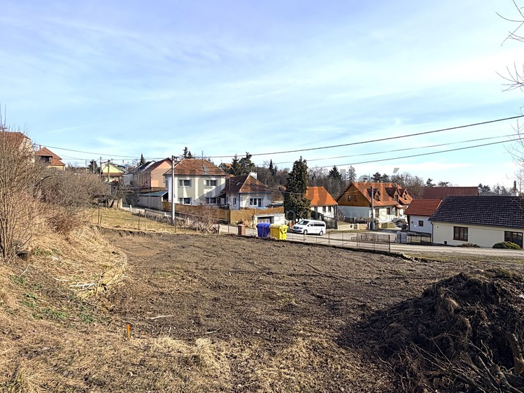 Prodej stavebního pozemku 408 m² - foto 3