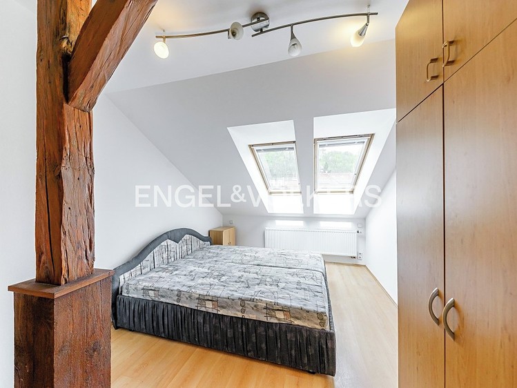 Pronájem bytu 3+kk 104 m² - foto 4