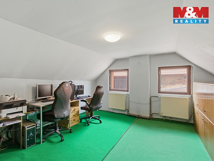 Prodej  rodinného domu 140 m², pozemek 2 054 m² - foto 6