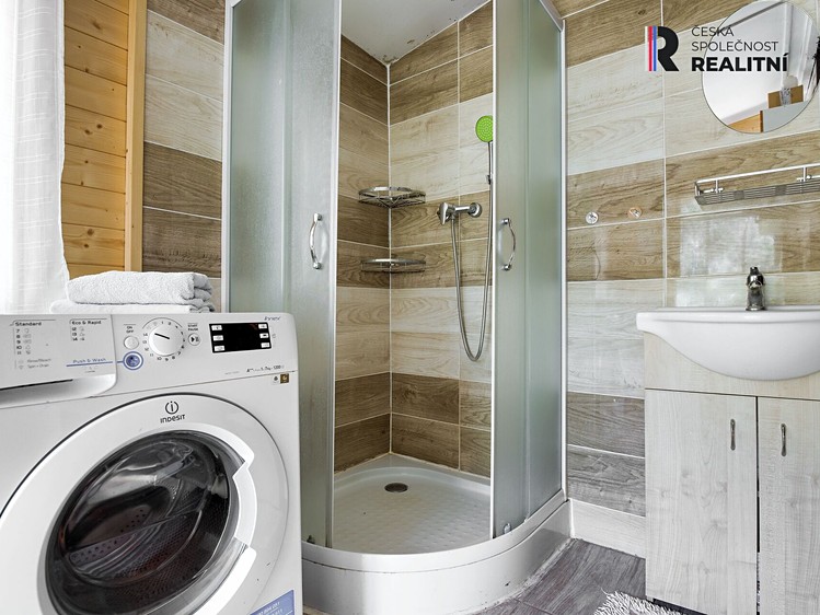 Prodej chaty 44 m², pozemek 317 m² - foto 2