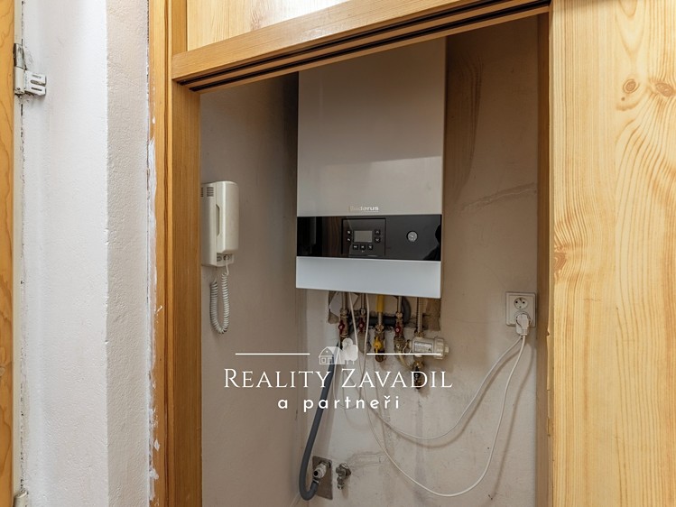 Prodej bytu 1+kk 21 m² (Jednopodlažní) - foto 8