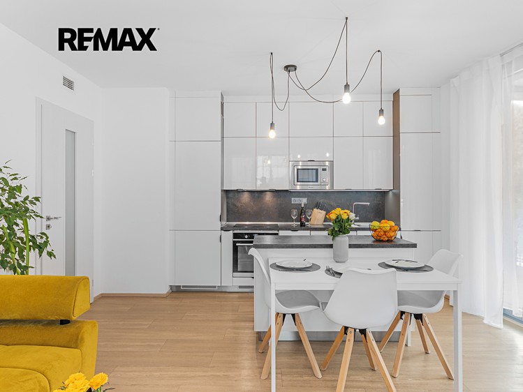 Prodej bytu 3+kk 69 m² - foto 1