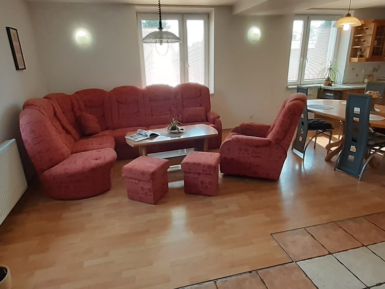 Prodej rodinného domu 342 m², pozemek 3 612 m² - foto 2
