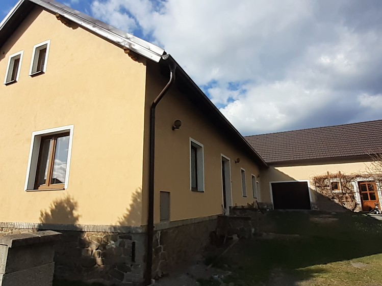 Prodej rodinného domu 342 m², pozemek 3 612 m² - foto 5