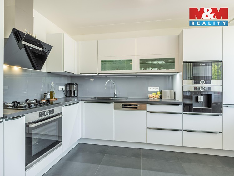 Prodej bytu 3+1 61 m² - foto 2