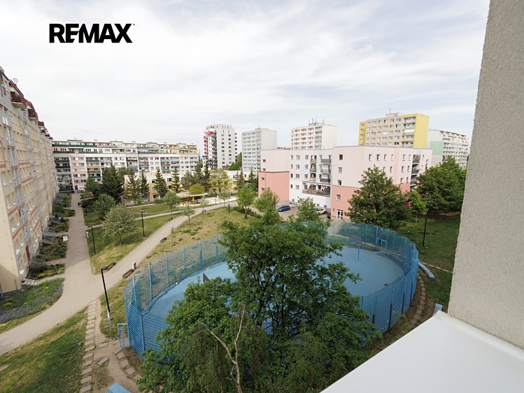 Prodej bytu 3+1 68 m² (Jednopodlažní) - foto 3