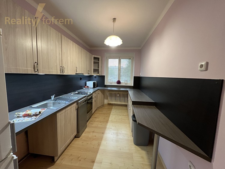 Prodej bytu 3+1 66 m² - foto 2