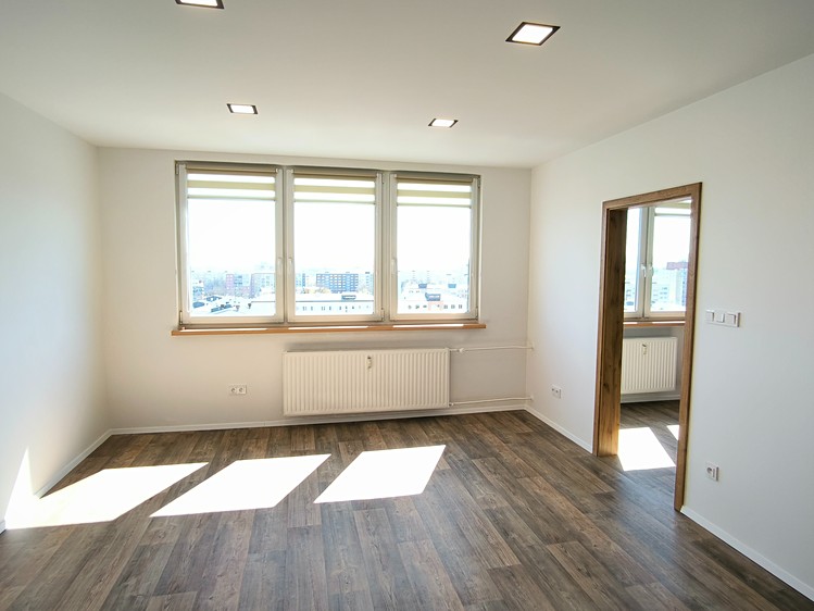 Prodej bytu 3+1 73 m² - foto 3