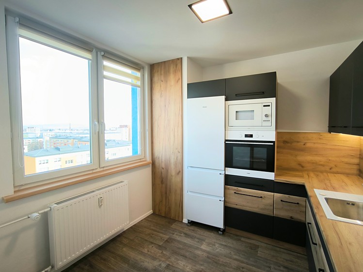 Prodej bytu 3+1 73 m² - foto 2