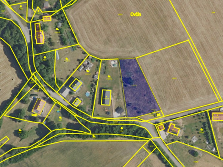 Prodej stavebního pozemku 2 172 m² - foto 5