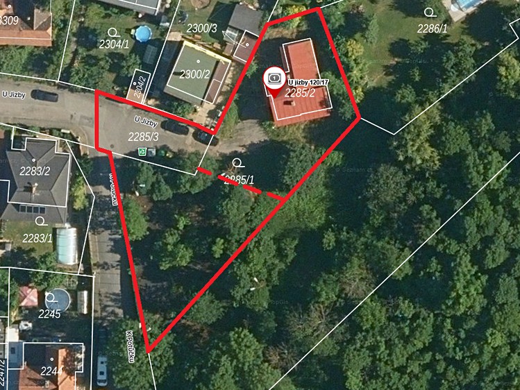 Prodej stavebního pozemku 740 m² - foto 2