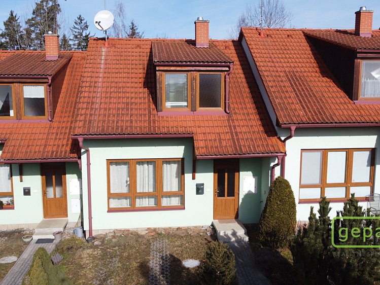 Prodej rodinného domu 92 m², pozemek 158 m² - foto 3