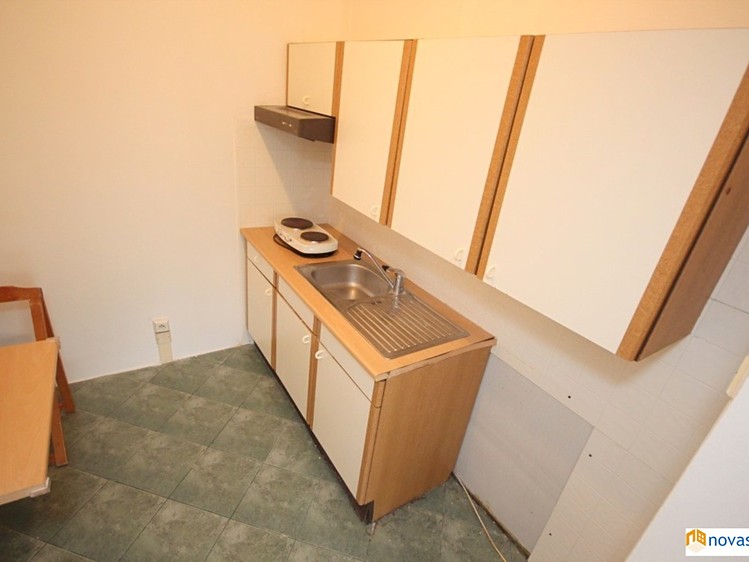 Pronájem bytu 2+kk 42 m² - foto 3