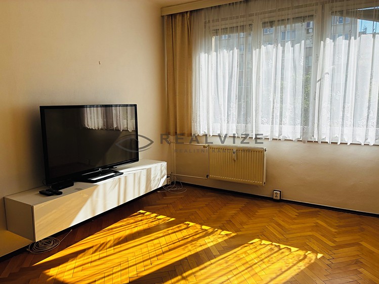 Pronájem bytu 2+1 50 m² (Jednopodlažní) - foto 4