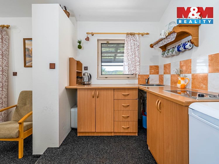 Prodej chaty 63 m², pozemek 555 m² - foto 8
