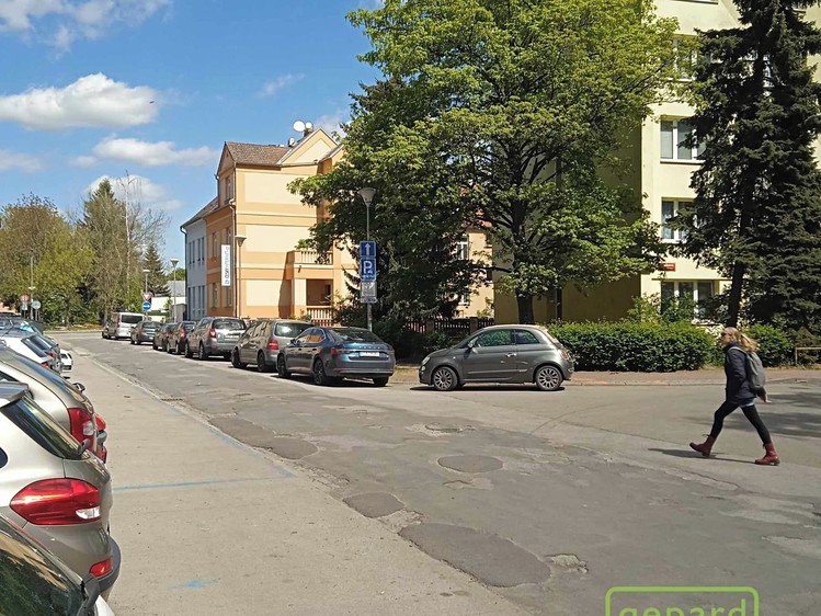 Prodej stavebního pozemku 241 m² - foto 2