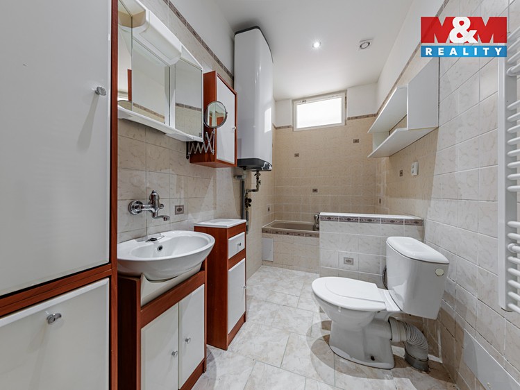 Prodej bytu 2+1 77 m² - foto 4