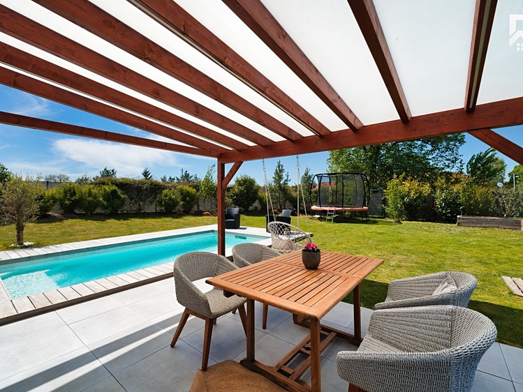 Pronájem rodinného domu 135 m², pozemek 638 m² - foto 4