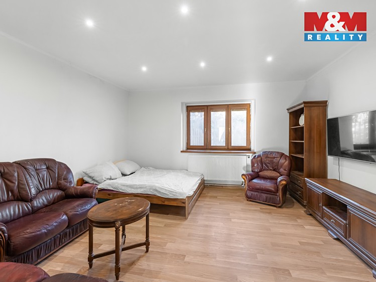Prodej rodinného domu 125 m², pozemek 1 388 m² - foto 4