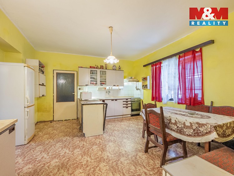 Prodej rodinného domu 125 m², pozemek 1 388 m² - foto 6
