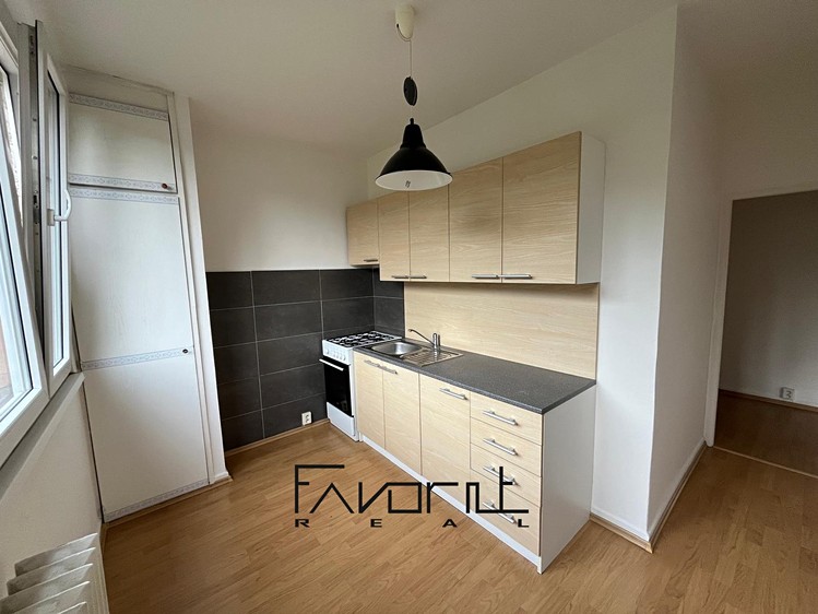 Pronájem bytu 2+1 56 m² - foto 2