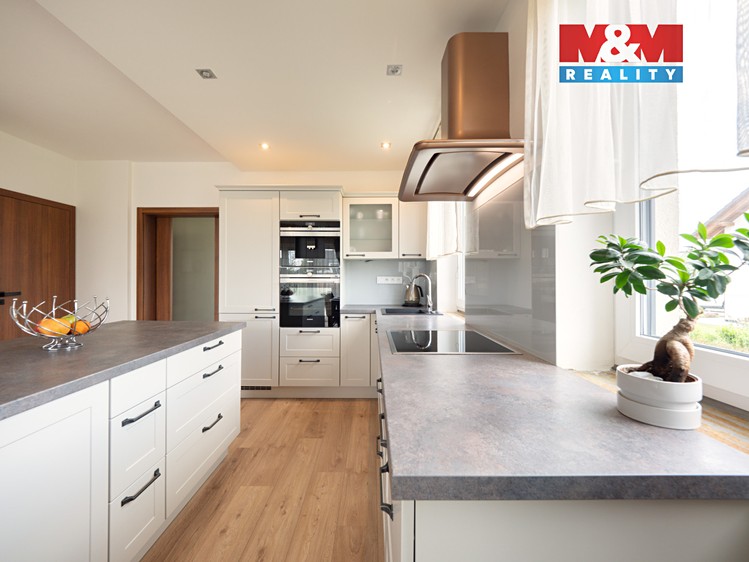 Prodej rodinného domu 125 m², pozemek 606 m² - foto 6