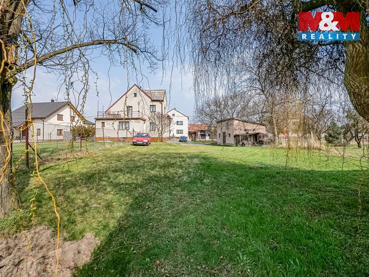 Prodej stavebního pozemku 4 204 m² - foto 8