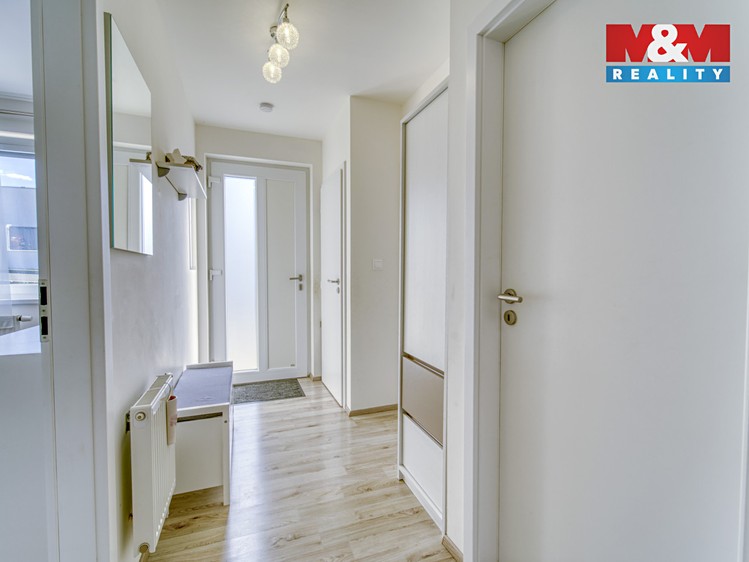 Prodej rodinného domu 94 m², pozemek 838 m² - foto 6