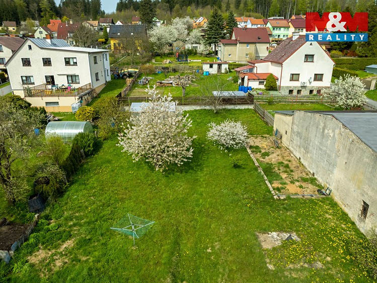 Prodej rodinného domu 200 m², pozemek 1 442 m² - foto 3